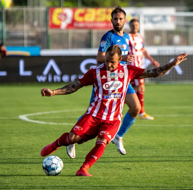 Sepsi OSK, start cu dreptul, victorie fără emoţii în faţa Clinceniului