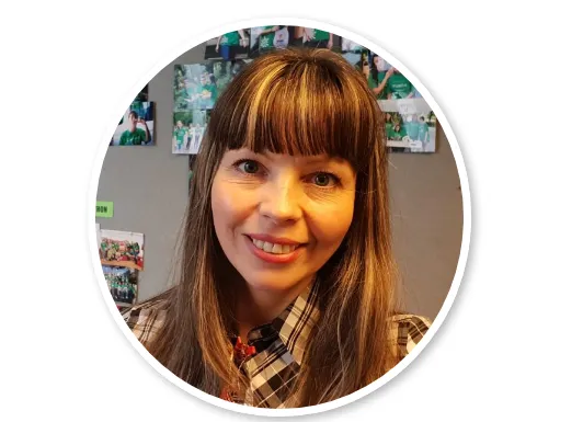 Sute de „pacienţi fără vindecare” din satele Braşovului, asistaţi medical cu bani din Norvegia