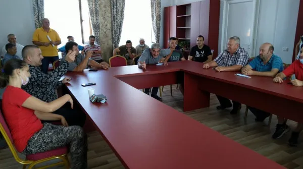 „Podul Armatei” îi supără pe locuitorii din Cincşor şi Voila