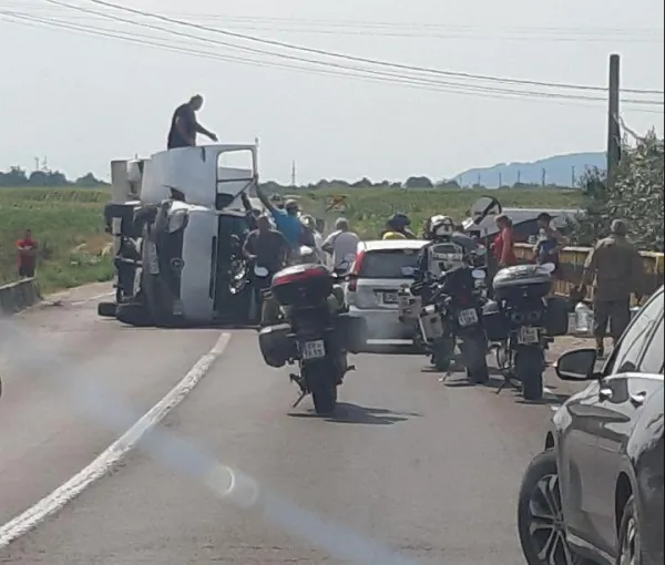 Pompieri, SMURD Poliție, pe DN 1, la Dridif: din fericire, nicio victimă
