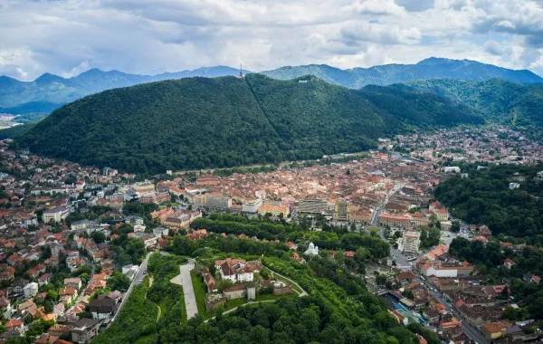 FOV Brașov se anunță eveniment național. Iohannis, Barna, Boc, listă deschisă