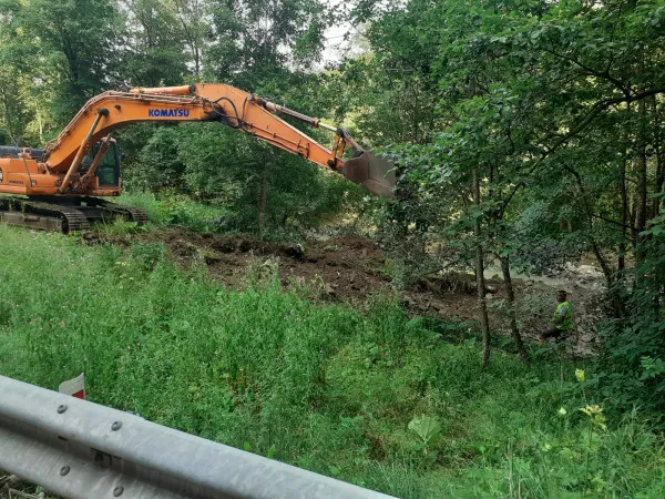 Drumarii braşoveni au început reparaţiile porţiunea afectată din DN 1A