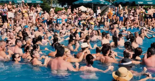 Hora „spală Covidul” la Făgăraş