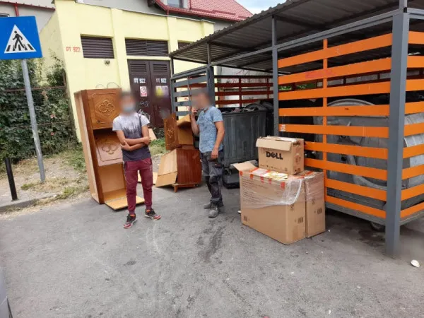 „Mobilarea” ghenei – 800 de lei bucata