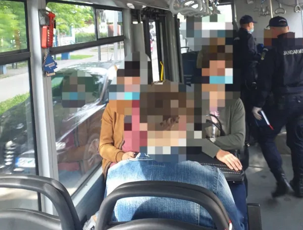 După CFR, RATBV: Jandarmii, chemaţi să escorteze „naşul” pe traseele metropolitane. Primul control, Budila