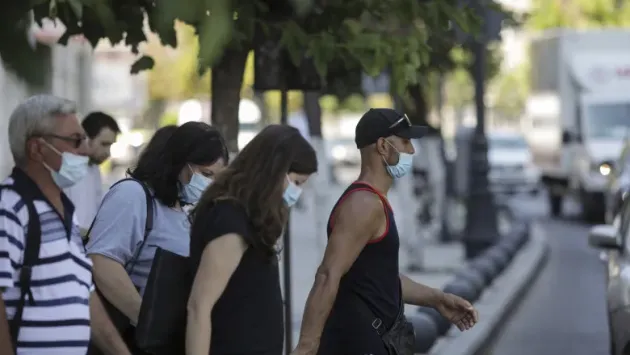 S-a rescris definiţia „contact direct Covid 19”