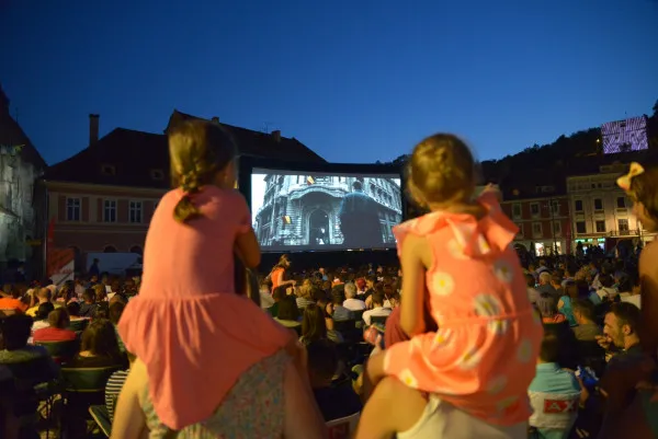 Cele mai bune filme prezentate la TIFF vor rula şi la Braşov. 3 cinemauri în aer liber