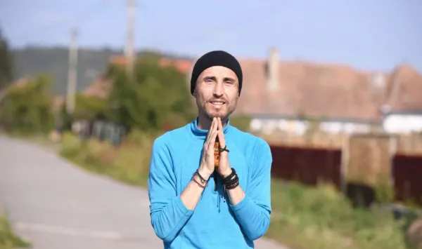 „Am cancer, dar lupt zâmbind”: la 39 de ani, un fost fotbalist la FC Braşov „joacă” meciul vieţii