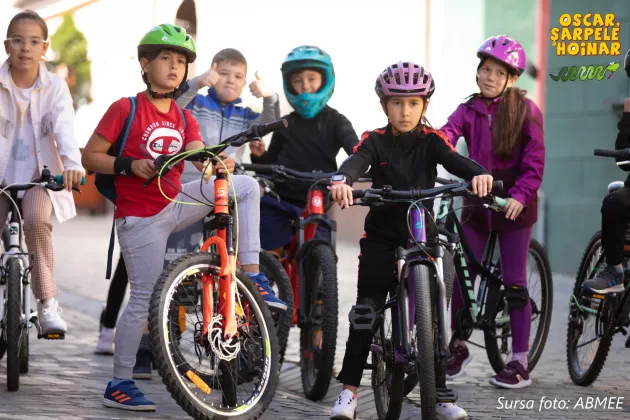 Peste 1.300 de elevi din Braşov vor folosi transportul alternativ pentru a merge la şcoală