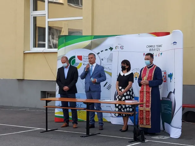 Şaguniştii şi elevii de la „Kronstadt” vizitaţi ieri de preşedintele Consiliului Judeţean Braşov