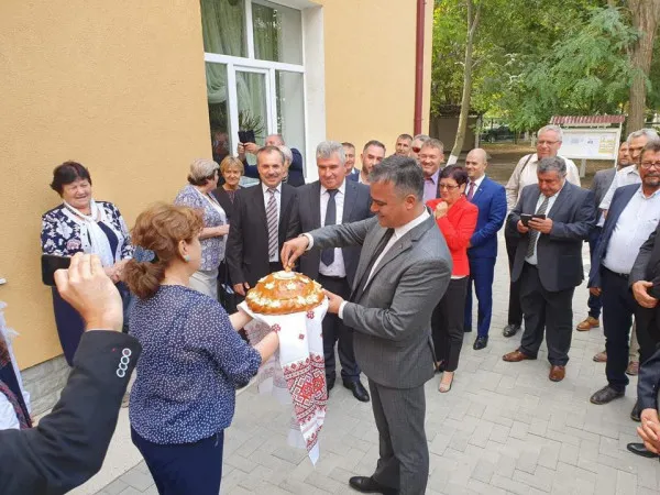Un spital din Republica Moldova, reabilitat cu bani de la Braşov