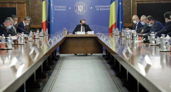 S-a aprobat: 2.550 lei, salariul minim de la 1 ianuarie 2022