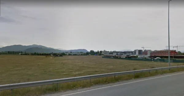 Încă 2.000 de apartamente pe „ruta sufocată” Tractorul