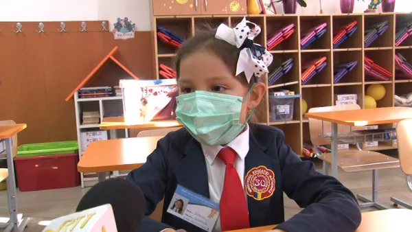 Lecţia cu profesori de-a IV-a: Proiect de succes pentru cei mai mici elevi ai Şcolii 30 din Braşov