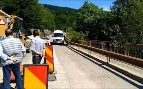 După 10 ani, s-au ridicat restricţiile de tonaj pe DN 10. Autobuzele de călători îşi vor relua şi ele traseul pe ruta Buzău - Braşov  