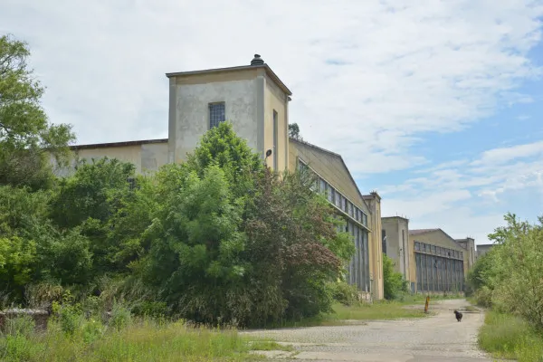 Cât de contaminat e pământul de sub Rulmentul? 