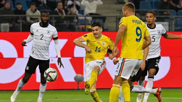 Dortmund a pus ochii pe Ianis Hagi