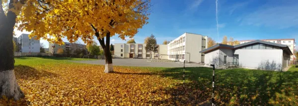 Braşovenii din Tractorul vor avea o şcoală mai mare