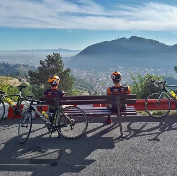 Bicicliştii din Braşov, invitaţi să facă parte din grupul de lucru „Masterplanul Velo”