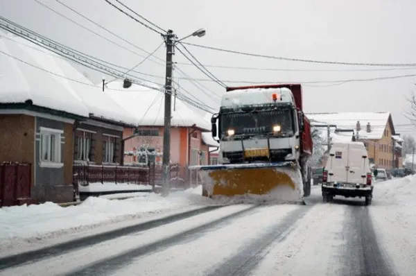 Morani Construct și  Diferit AG vor întreține drumurile județene în acest an. 37 milioane de lei „factura” maximă, reparații și deszăpezire
