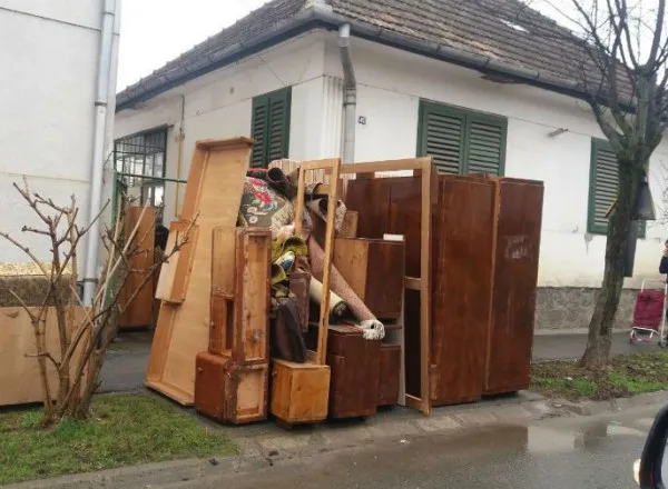 Râşnovul, a treia localitate care a predat terenul pentru platforma unde oamenii pot scăpa de moloz sau mobilă