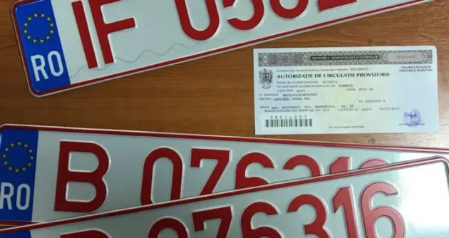 19 ani, cu numere roşii, ilegale
