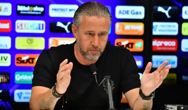 Laurenţiu Reghecampf îi dă o adevărată lovitură Anamariei Prodan