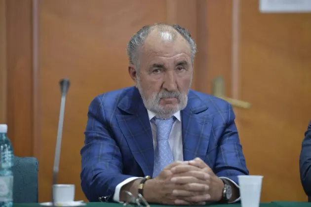 De ce Ion Ţiriac nu zâmbeşte niciodată