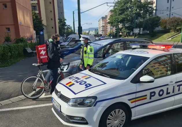 100 de poliţişti, cu ochii pe biciclişti