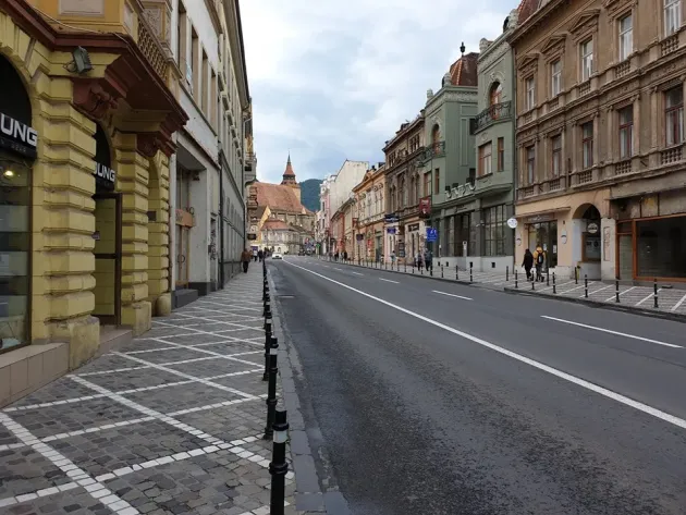 24.11, raport Covid: 129 de noi cazuri de infectare și 8 decese, în 24 de ore, la Brașov