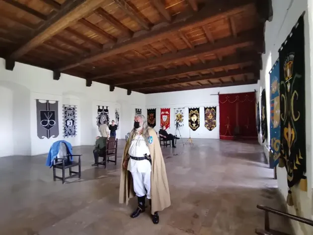 Expoziţie de artă textilă cu inspiraţie din breslele bistriţene, la Casa Mureşenilor