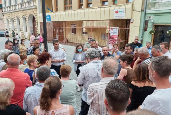 Braşovenii sesizează, primarul le răspunde joi seara