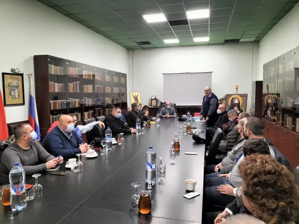 Colegiul ONG-urilor din Braşov se implică în dezvoltarea relaţiilor economice şi culturale dintre România şi Bulgaria