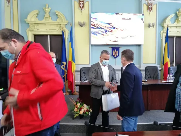 Luni, 13 decembrie, se discută deja ghidurile de finanţare pentru „Sport 2022”