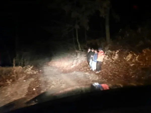 Iar un caz „Taxi Salvamont”: 15 inşi au rămas pe Tâmpa după ce s-a închis telecabina şi au sunat la Salvamont, să-i coboare