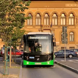 Mai multe curse pe liniile „Transport elevi”: un nou program de luni, 13 decembrie 