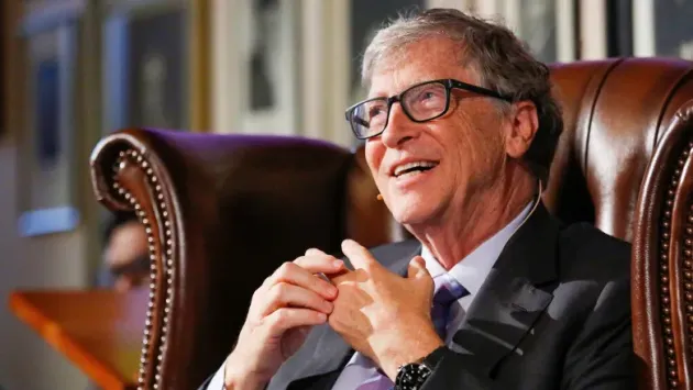 Când se va încheia pandemia de COVID-19? Ce spune Pfizer, ce crede Bill Gates