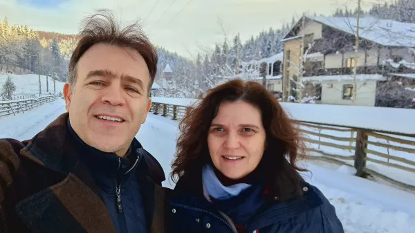 Ea va gândi noul logo şi noul slogan al Braşovului: Nadia Tătaru, de la Itsy Bitsy, atribuire directă