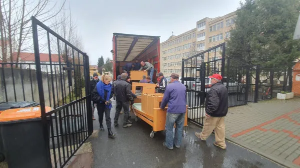 Hidroelectrica a trimis 200.000 lei Spitalului Orăşenesc Victoria