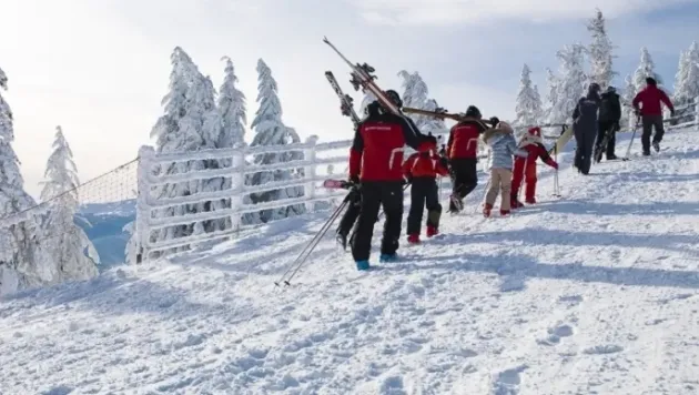 Centru de excelenţă în sporturile de iarnă la Braşov? Cu 100.000 lei îl „începem”: aflăm dacă ne trebuie şi dacă avem de unde lua banii