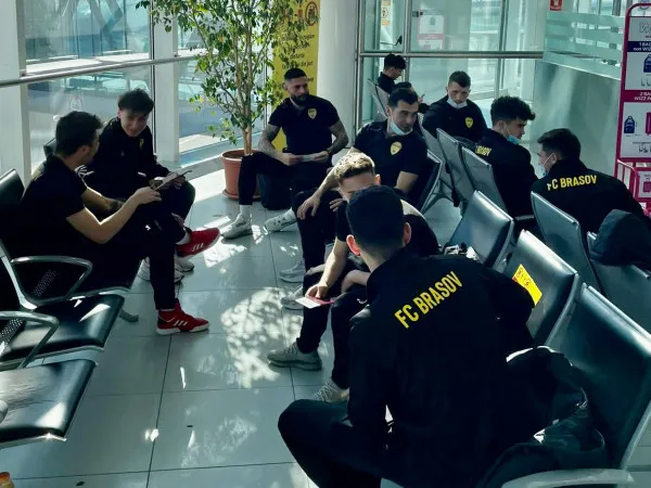 Trei meciuri în stagiul din Antalya, primii doi adversari sunt echipe din Rusia și Polonia 