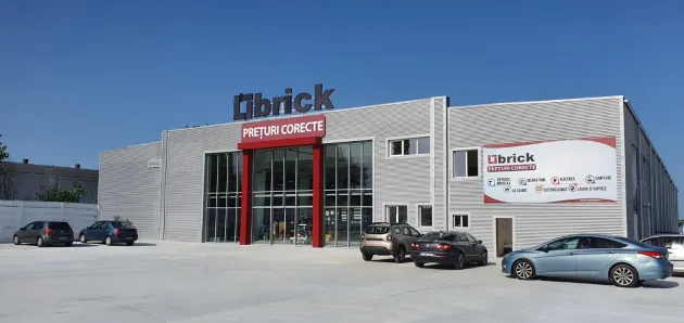 Încă un magazin de bricolaj la Braşov
