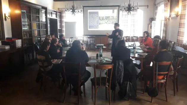 Consorţiul Cultural Corona: scrisoare deschisă către consilieri să-şi „revizuiască atitudinea faţă de finanţarea artei şi culturii la Braşov”