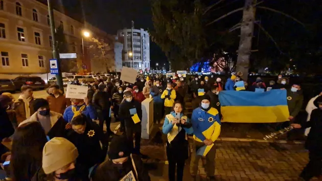 Braşovul protestează.  Braşovul ajută