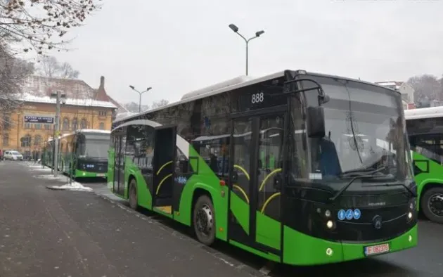 RATBV caută furnizori de piese de schimb şi consumabile pentru autobuzele Menarini
