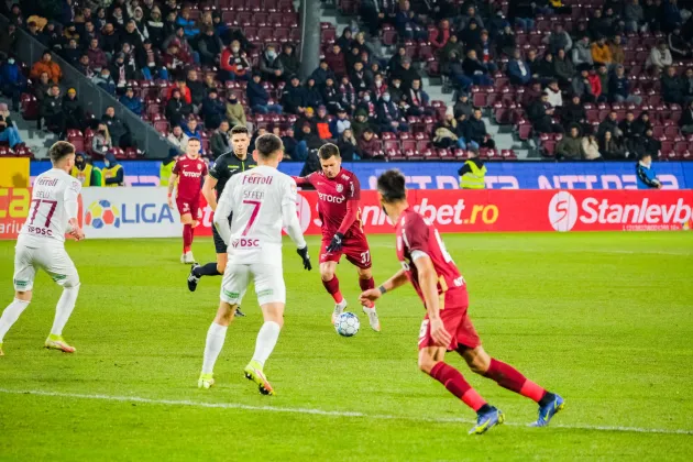 Neluţu Varga i-a băgat în şedinţă pe cei de la CFR