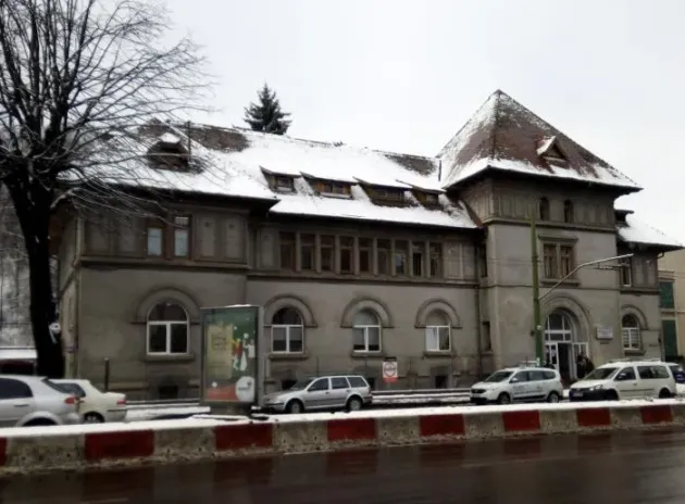 Spitalul Judeţean Braşov plăteşte peste 800.000 de lei pentru a proiecta reabilitarea clădirii de la Astra  