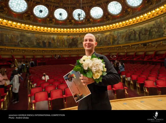 Câştigătorul Concursului Internaţional George Enescu concertează joi, la Filarmonică