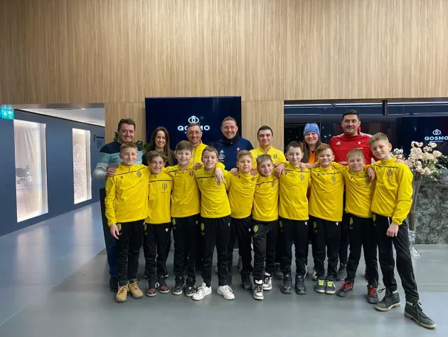 S-au refugiat în fotbal, la poalele Tâmpei