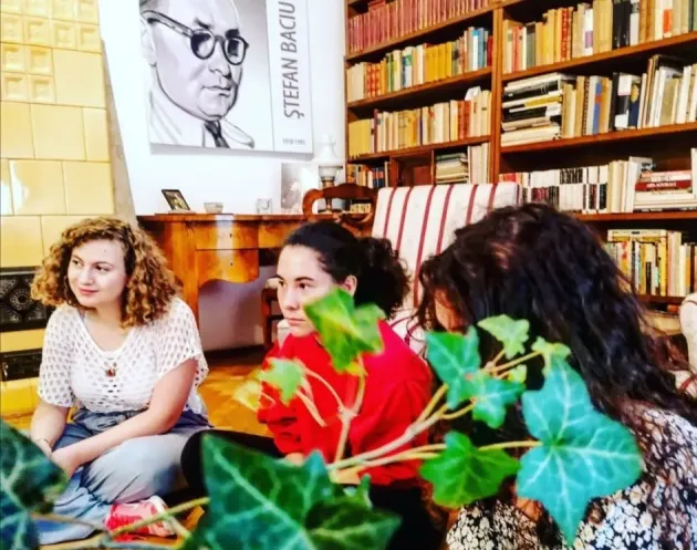 Azi, în ziua lecturii: Braşovul sărbătoreşte cu scriitori din Braşov